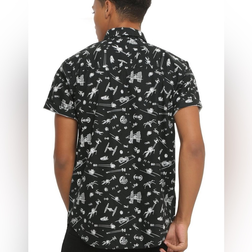 Star Wars: Space Ship Button-Up - Size Medium - Picture 2 of 7